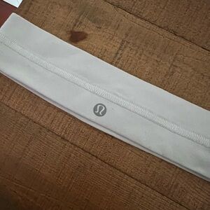 White Lululemon Fly Away Headband